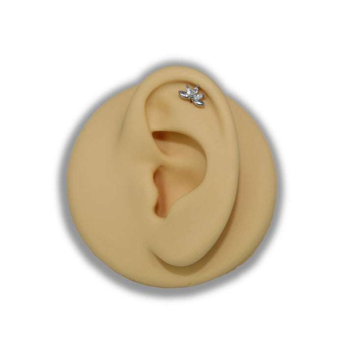 Piercing Lotus Strass – Acier Inoxydable Argenté ✨