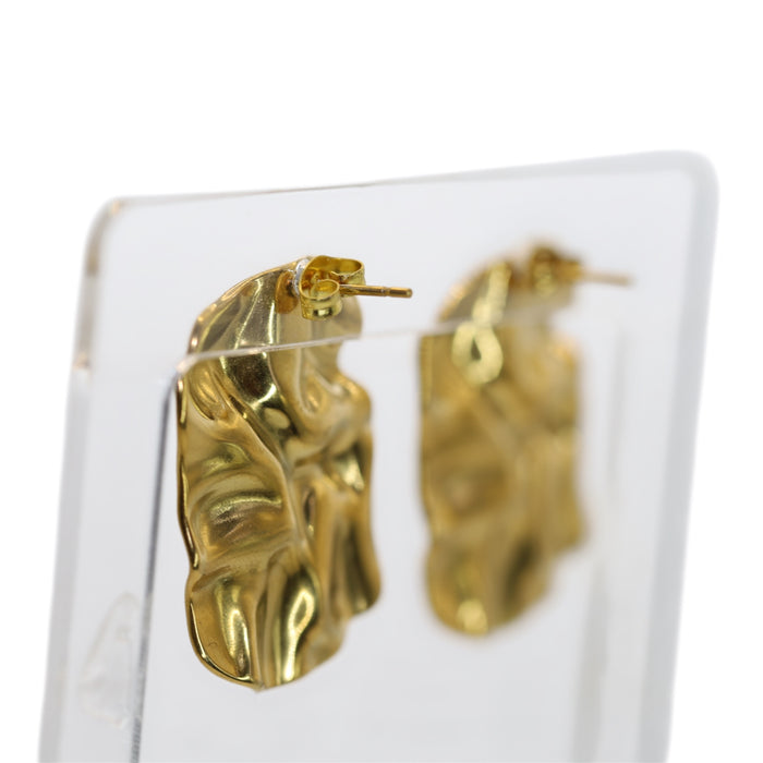 Boucles d’oreilles dorées – Effet froissé chic ✨