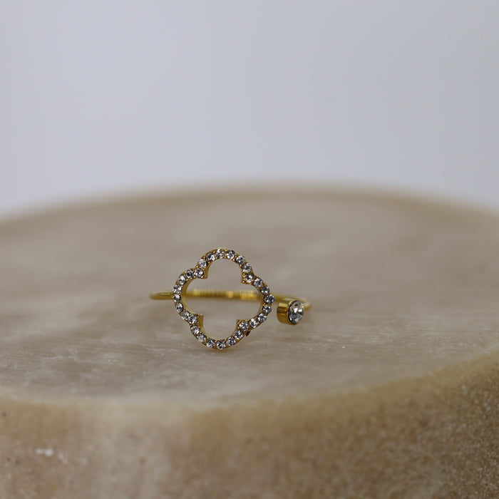 Bague trèfle dorée ajustable avec pierres en zirconium en acier inoxydable ✨