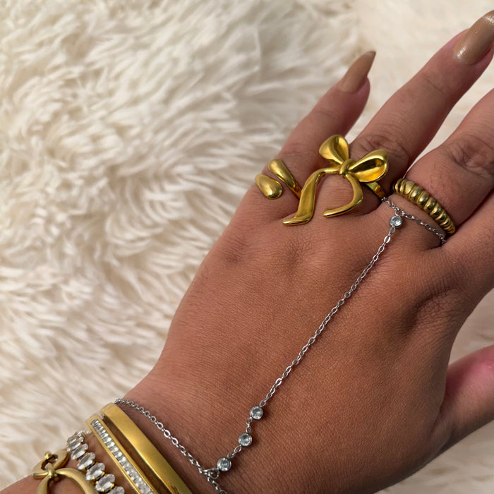 Chaîne de main argent – Acier Inoxydable ✨