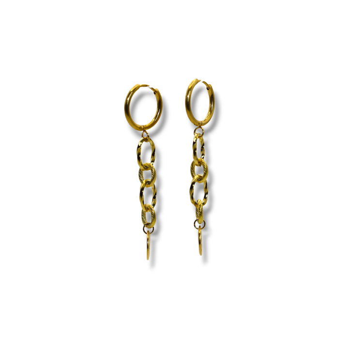 Boucles d’oreilles créoles dorées – Chaîne & médaillon martelé ✨