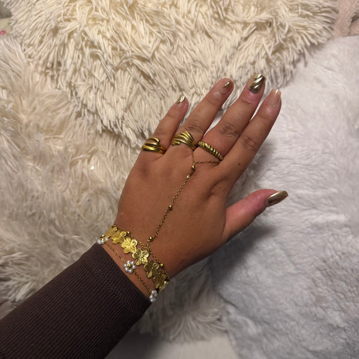 Chaîne de main dorée – Acier Inoxydable ✨