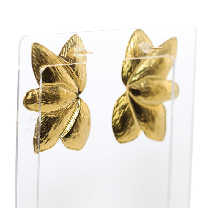 Boucles d’oreilles dorées – Fleur oversize
