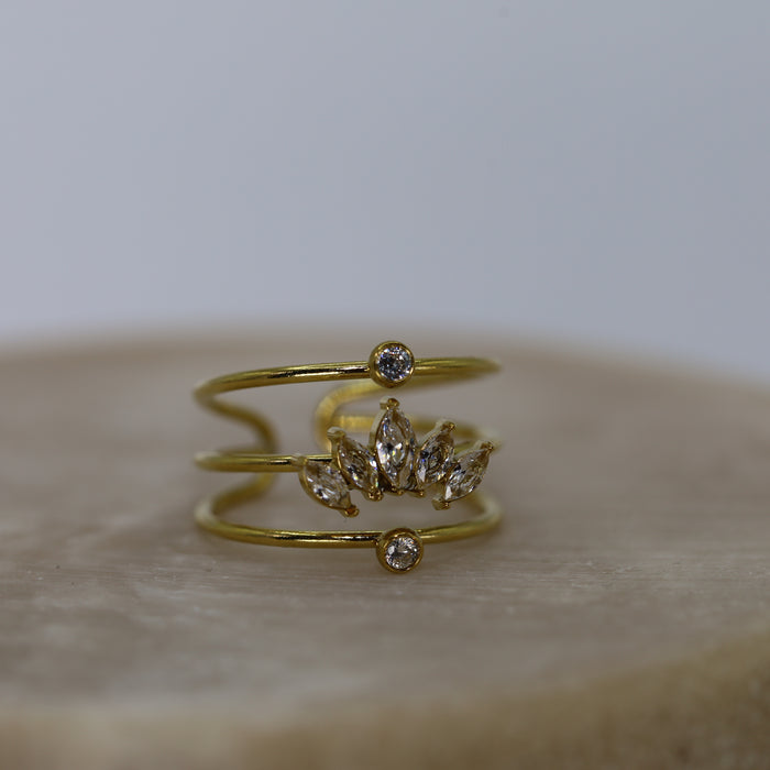 Bague dorée ajustable avec pierres en zirconium en acier inoxydable ✨