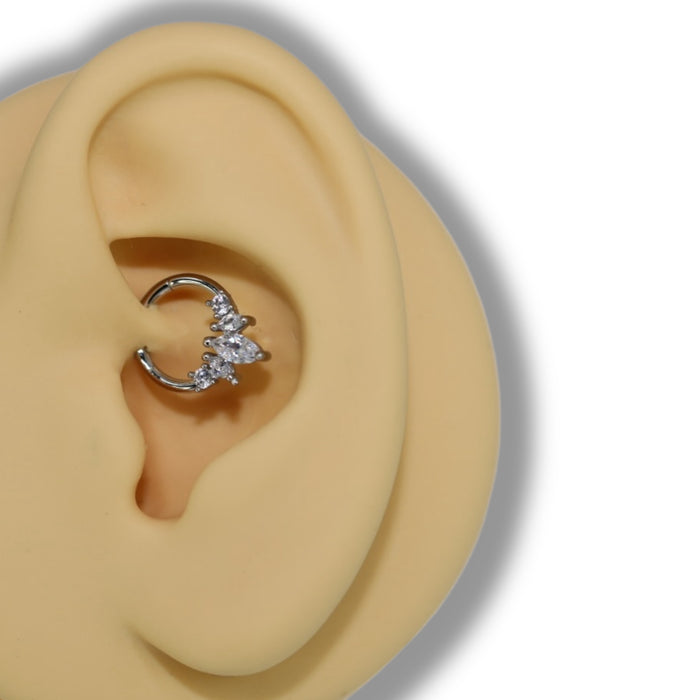 Piercing Anneau Strass – Acier inoxydable ✨