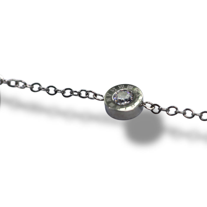Bracelet argenté élégant avec détails zirconium ✨