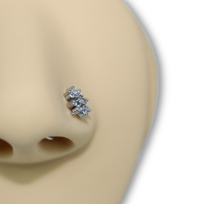 Piercing Nez Fleur Scintillante Argent – Acier Inoxydable ✨