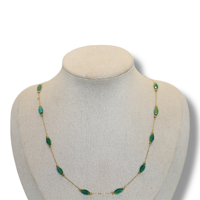 Collier artisanal fait main – Perles émeraudes ✨