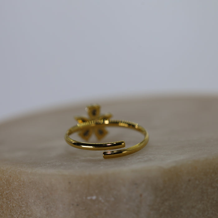 Bague dorée ajustable avec pierres en zirconium en acier inoxydable ✨
